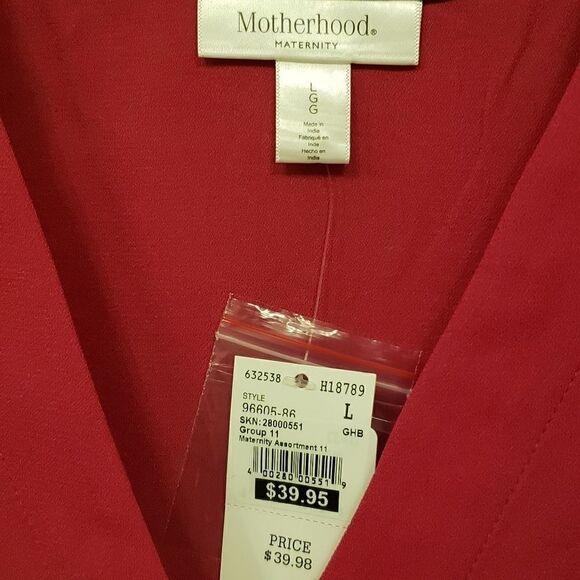 Motherhood Maternity V-neck pullover fushia blouse - Picture 5 of 6